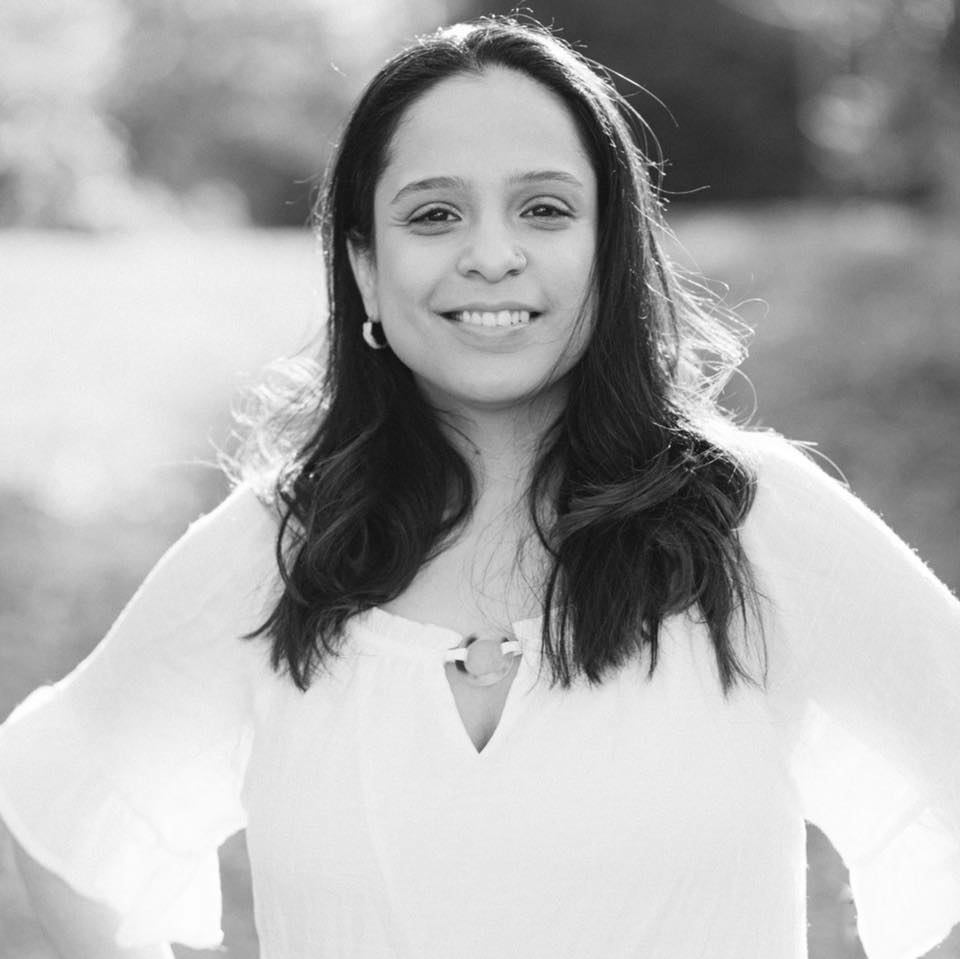 Richmond wedding photographer headshot for an outdoor shoot