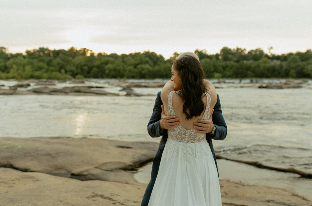 Elope in Richmond
Elopement in Belle Isle Virginia